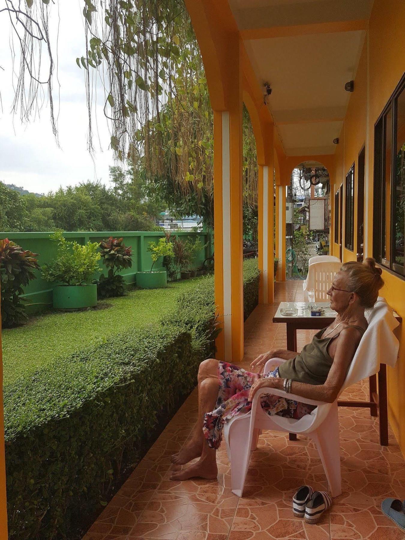 Mood Mansion Hotel Kamala Beach Exterior photo